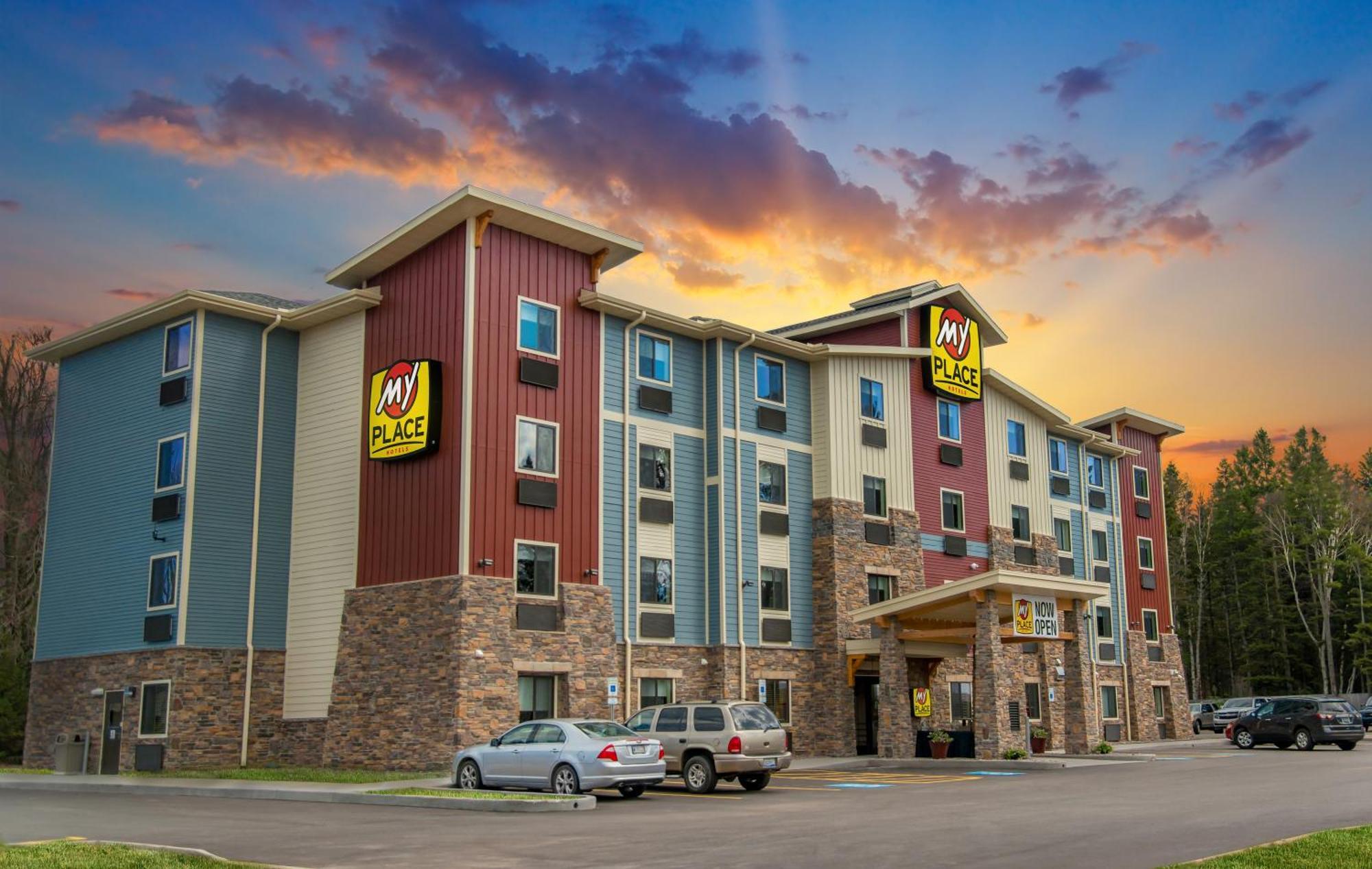 My Place Hotel-Marquette, Mi Екстер'єр фото